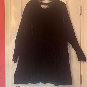Angelheart FLAX Rayon Velvet Black Tunic M